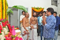 Chuttalabbayi Movie Opening